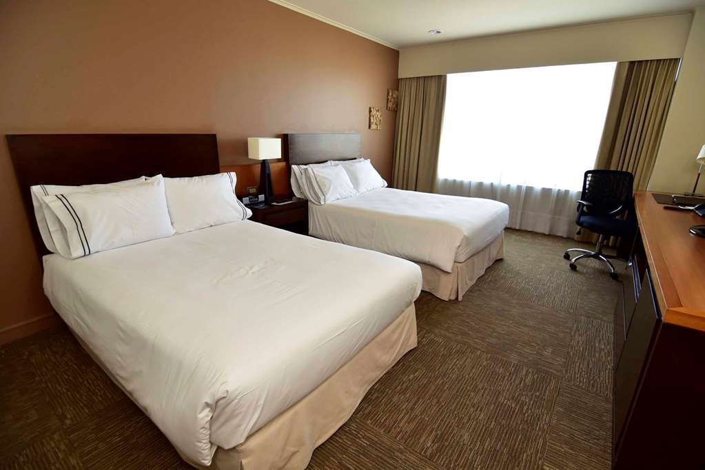 מלון Doubletree By Hilton קאלאמה חדר תמונה